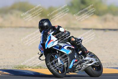 media/May-14-2023-SoCal Trackdays (Sun) [[024eb53b40]]/Turn 7 (740am)/